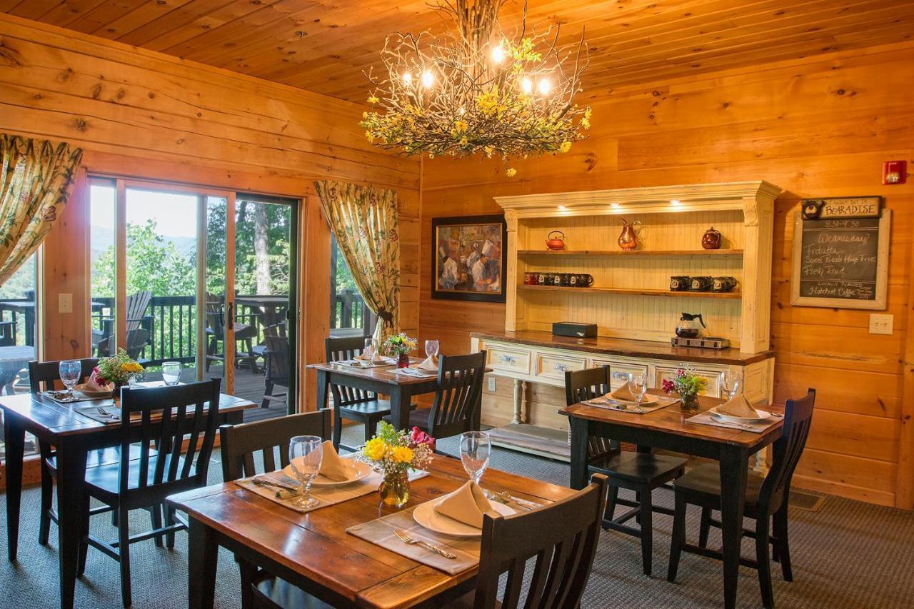 Lazy Bear Lodge Valle Crucis Extérieur photo