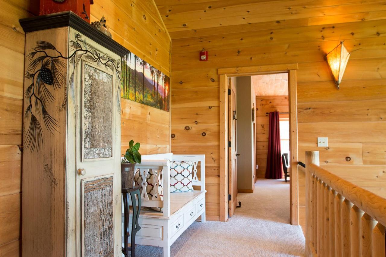 Lazy Bear Lodge Valle Crucis Extérieur photo